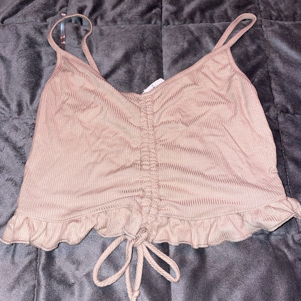 brand NWT windsor crop top
